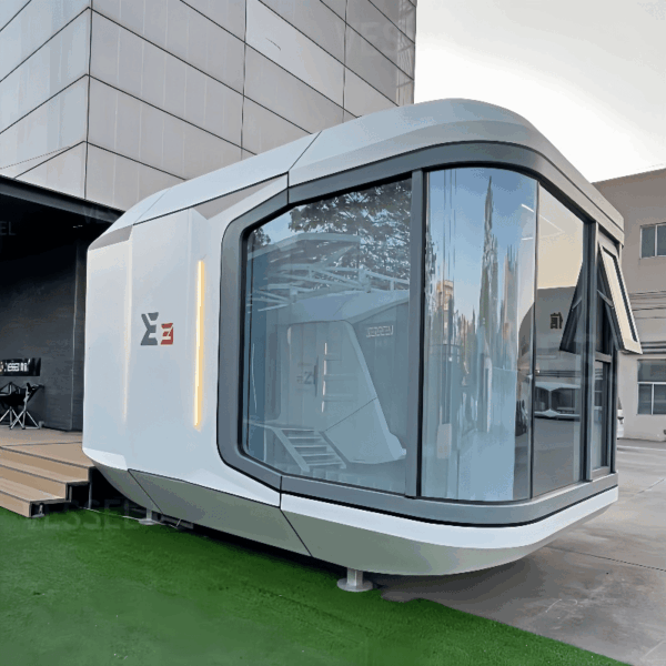 tiny capsule houses