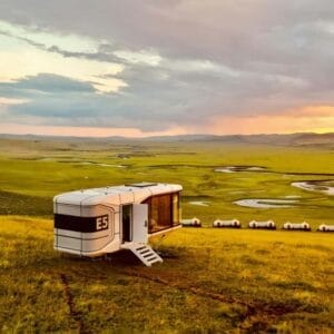 customized capsule tiny house