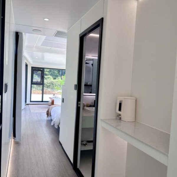 chinese capsule home