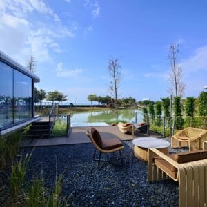 prefab capsule house