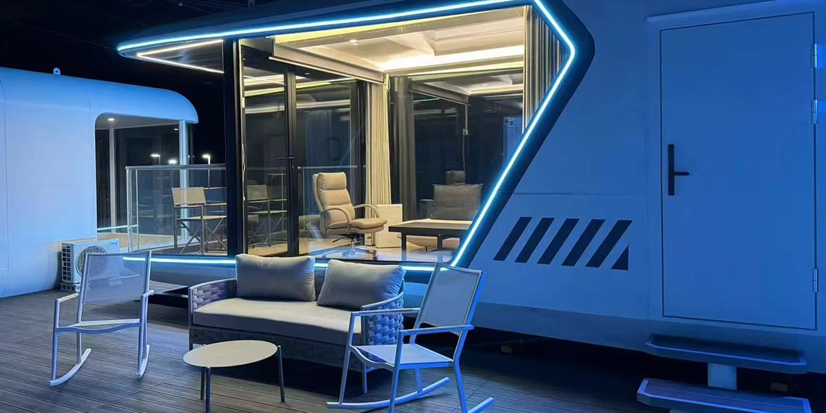 Advantages of Choosing Capsule House Living