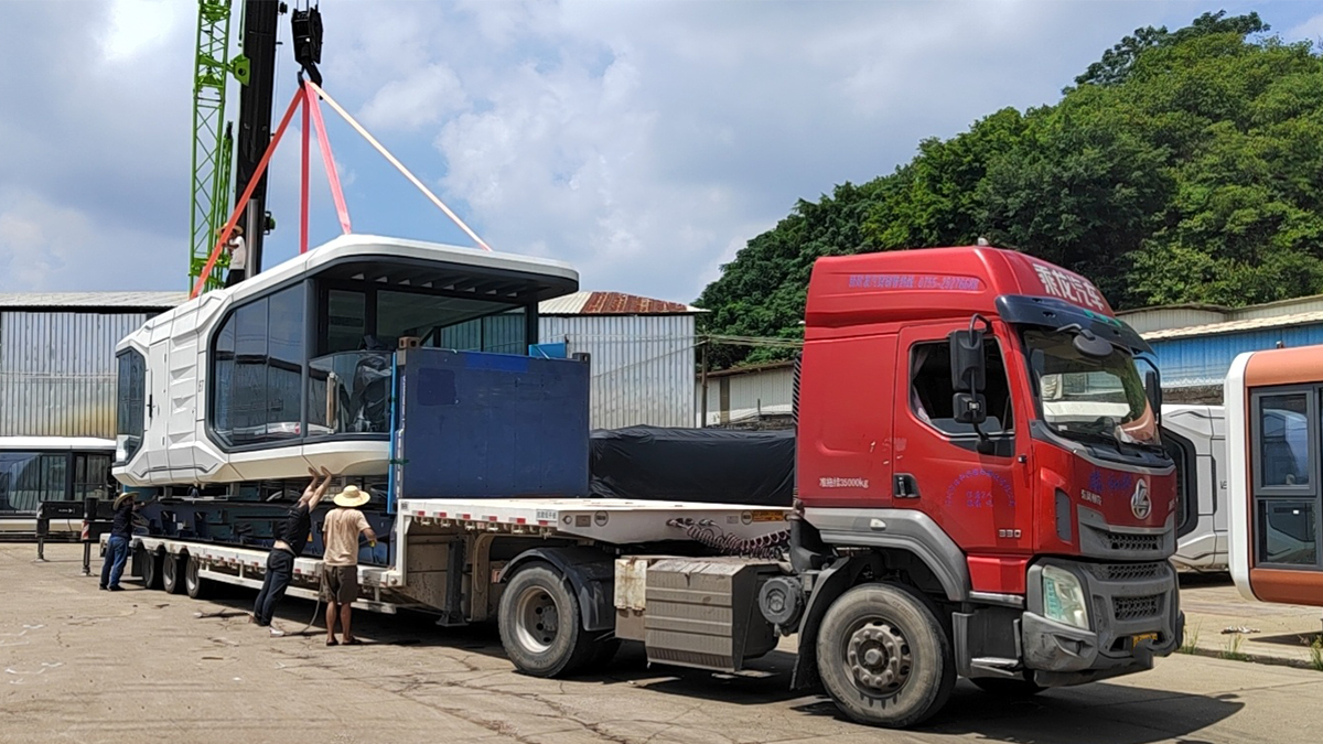 How to Ship Capsule House