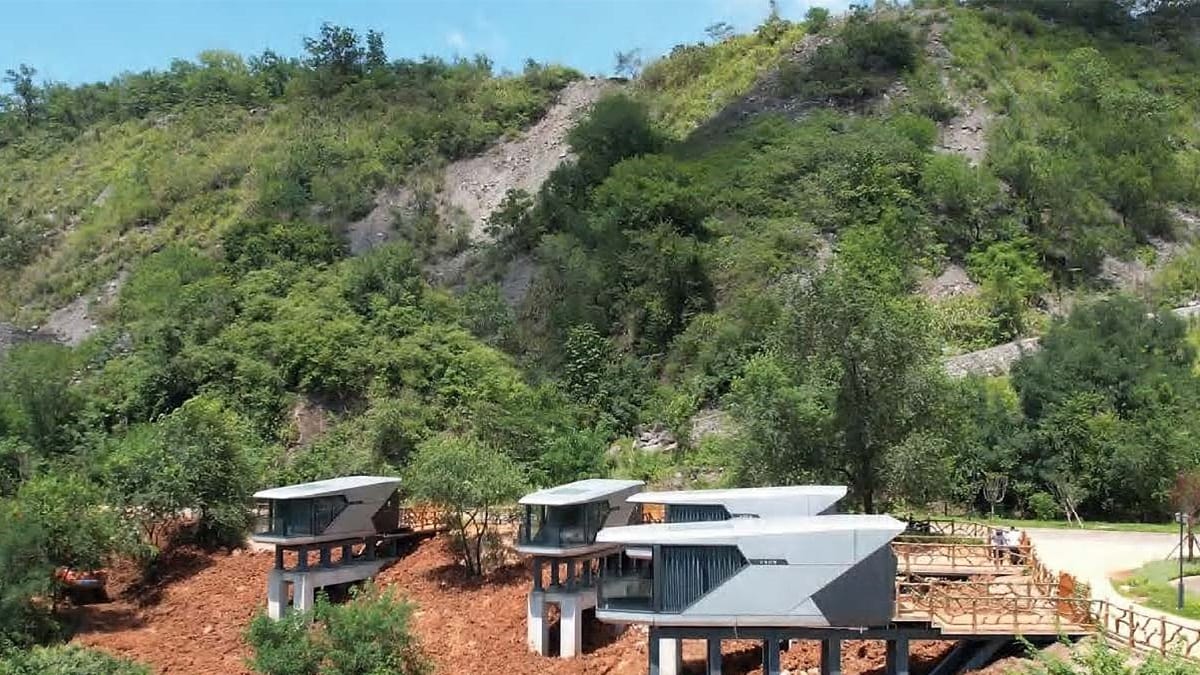 Prefab Capsule House Design