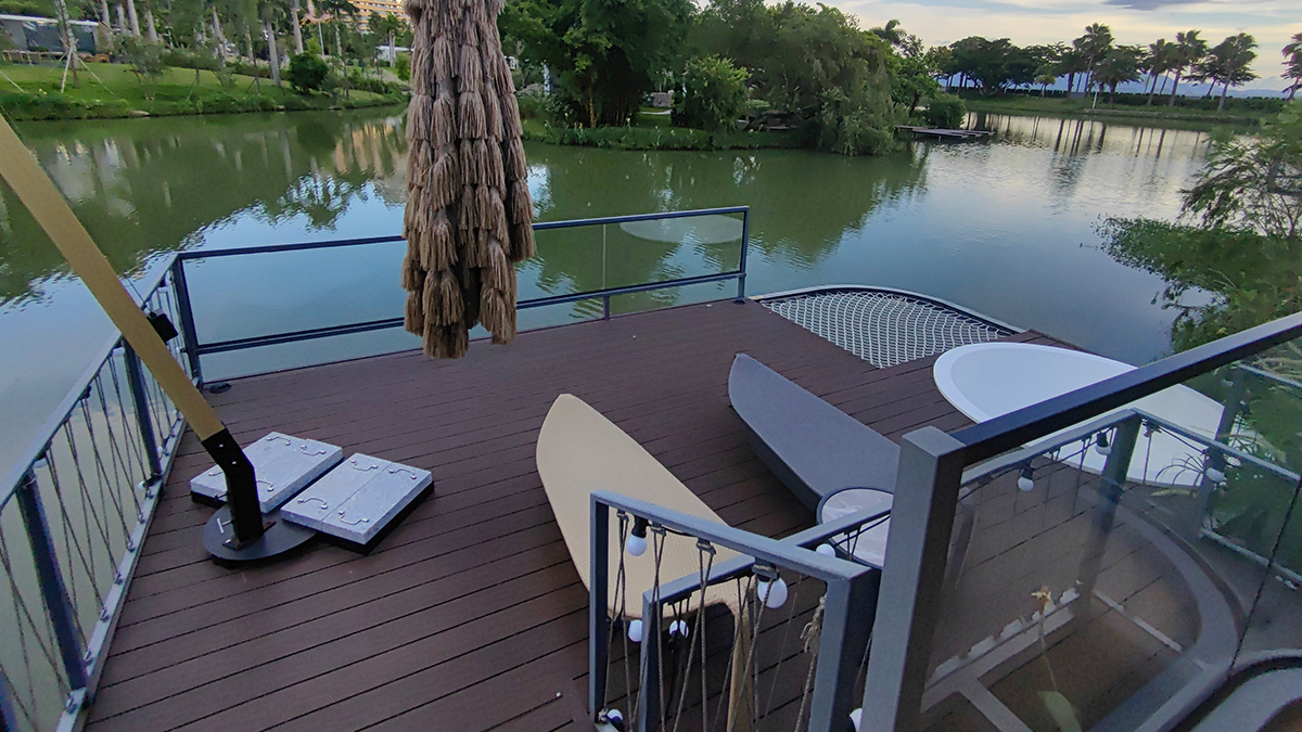 Prefab Capsule Houses As Backyard Offices
