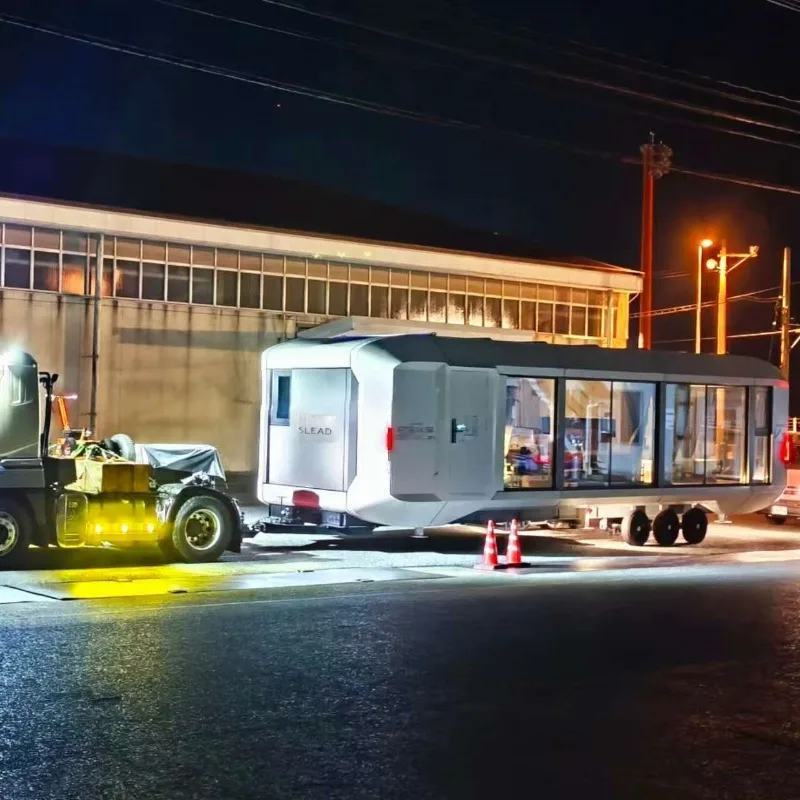 полуприцепной сборный контейнерный дом