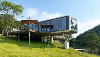 Best Affordable and Luxury Resort Capsule Houses